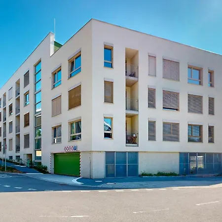 Hurban Park & Private Indoor Parking & Self Check-in *